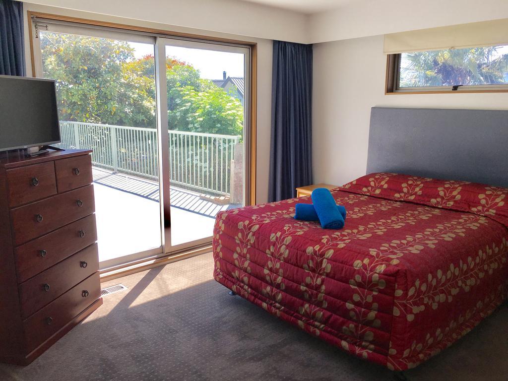 כרייסטצ'רץ' Gumtree Lodge Bed & Breakfast מראה חיצוני תמונה